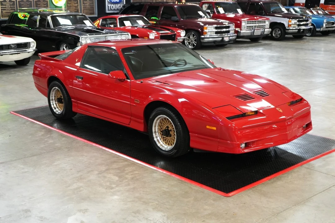 1987 Pontiac Firebird 3rd Gen - Image 17 of 21