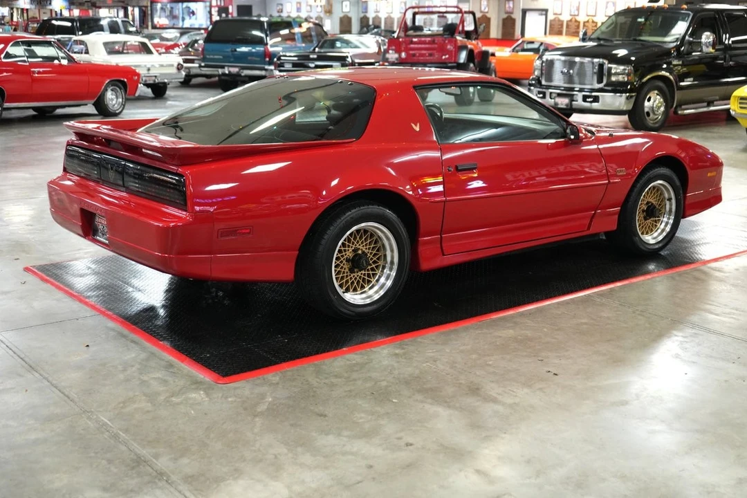 1987 Pontiac Firebird 3rd Gen - Image 6 of 21