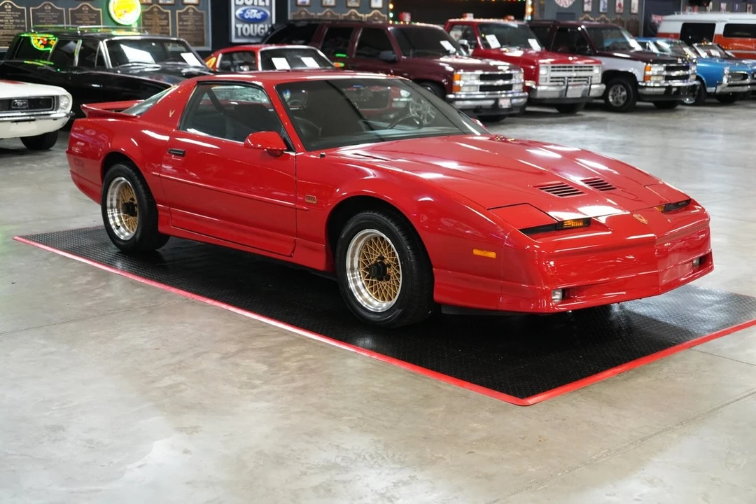 1987 Pontiac Firebird 3rd Gen - Image 8 of 21