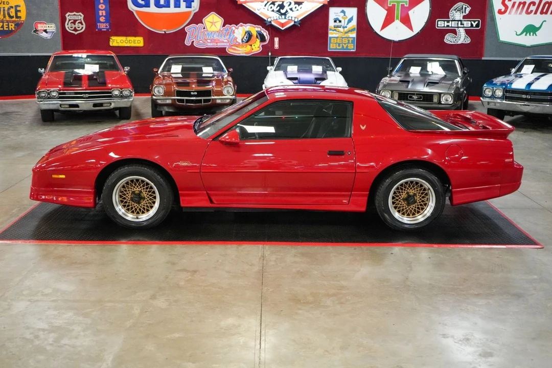 1987 Pontiac Firebird 3rd Gen - Image 11 of 21