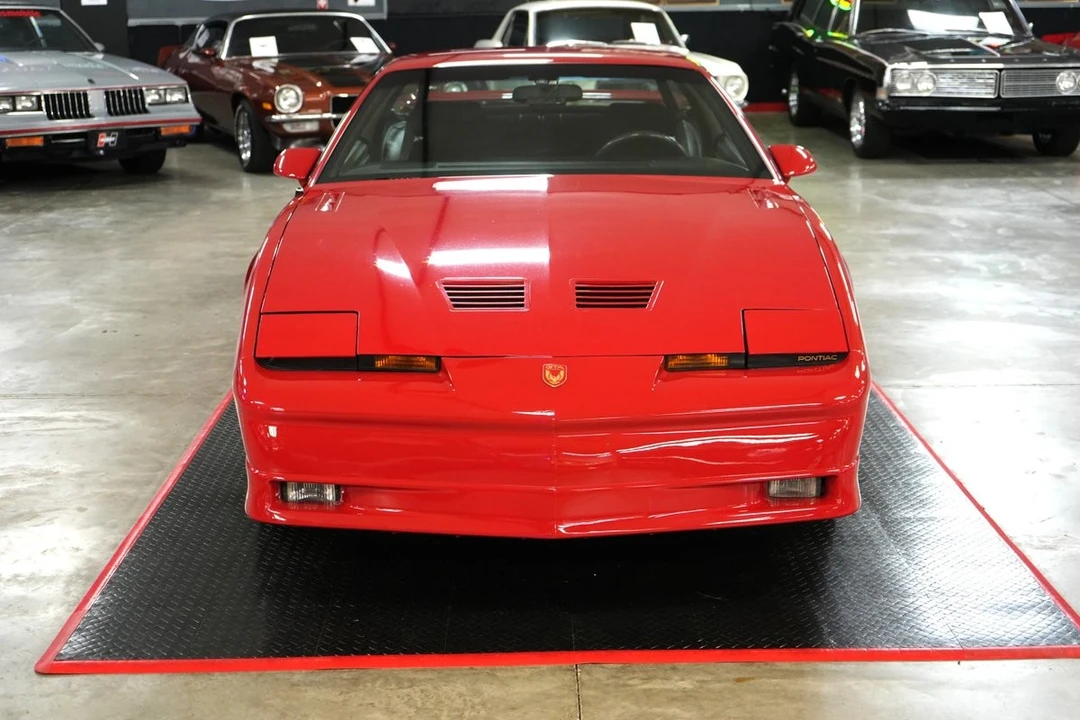 1987 Pontiac Firebird 3rd Gen - Image 9 of 21