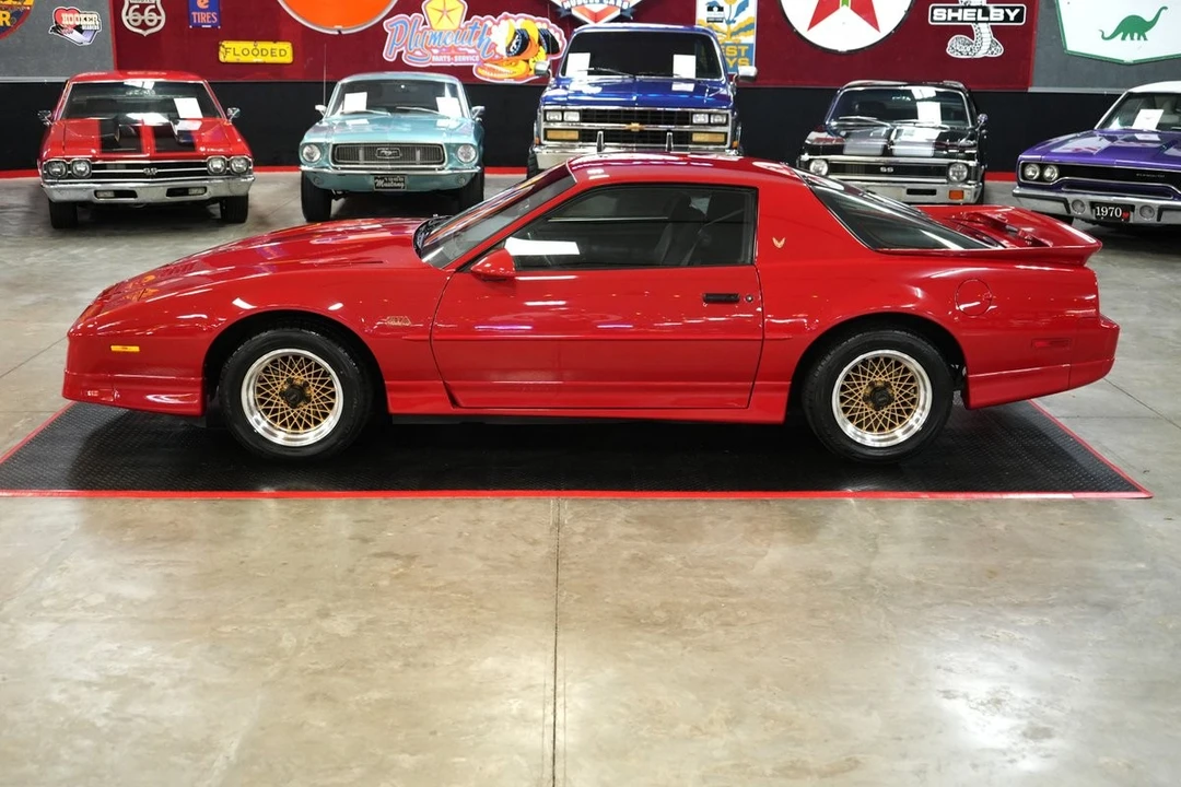 1987 Pontiac Firebird 3rd Gen - Image 11 of 21