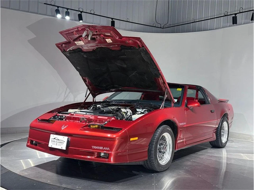 1987 Pontiac Firebird 3rd Gen - Image 25 of 31
