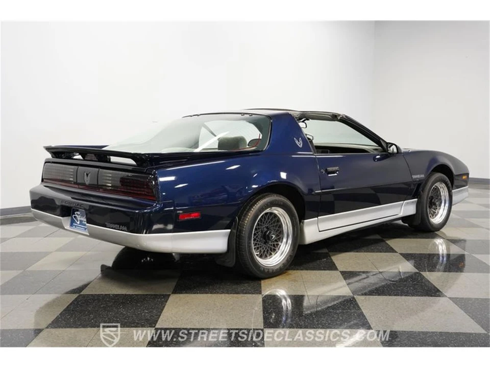 1987 Pontiac Firebird 3rd Gen - Image 11 of 31