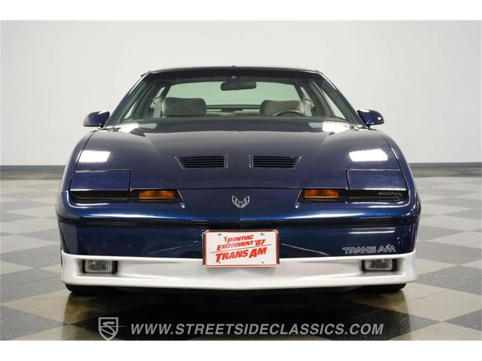 1987 Pontiac Firebird 3rd Gen - Image 16 of 31