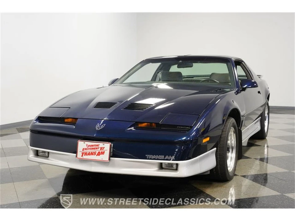 1987 Pontiac Firebird 3rd Gen - Image 17 of 31
