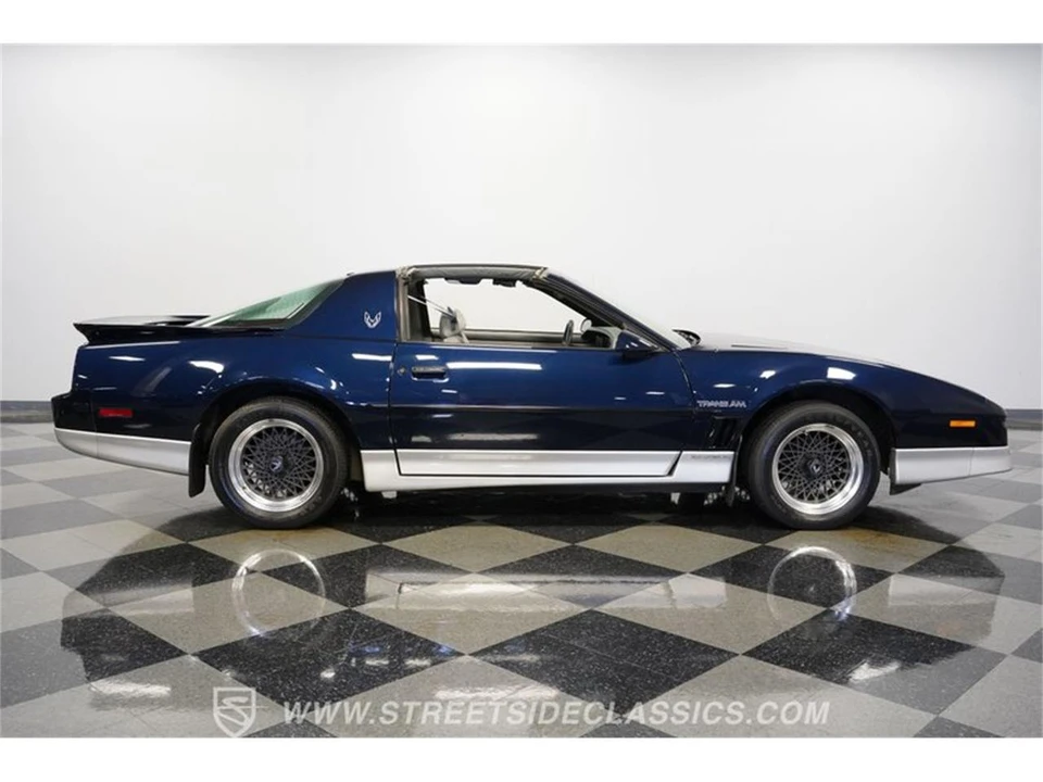 1987 Pontiac Firebird 3rd Gen - Image 13 of 31