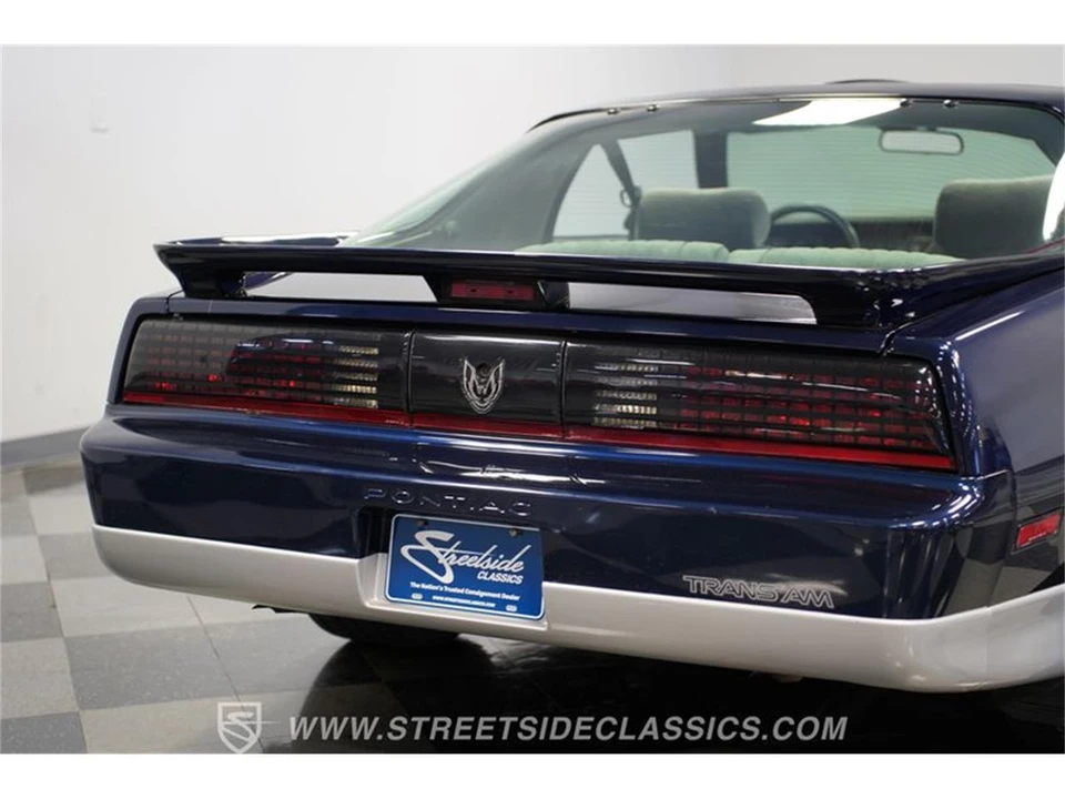1987 Pontiac Firebird 3rd Gen - Image 25 of 31