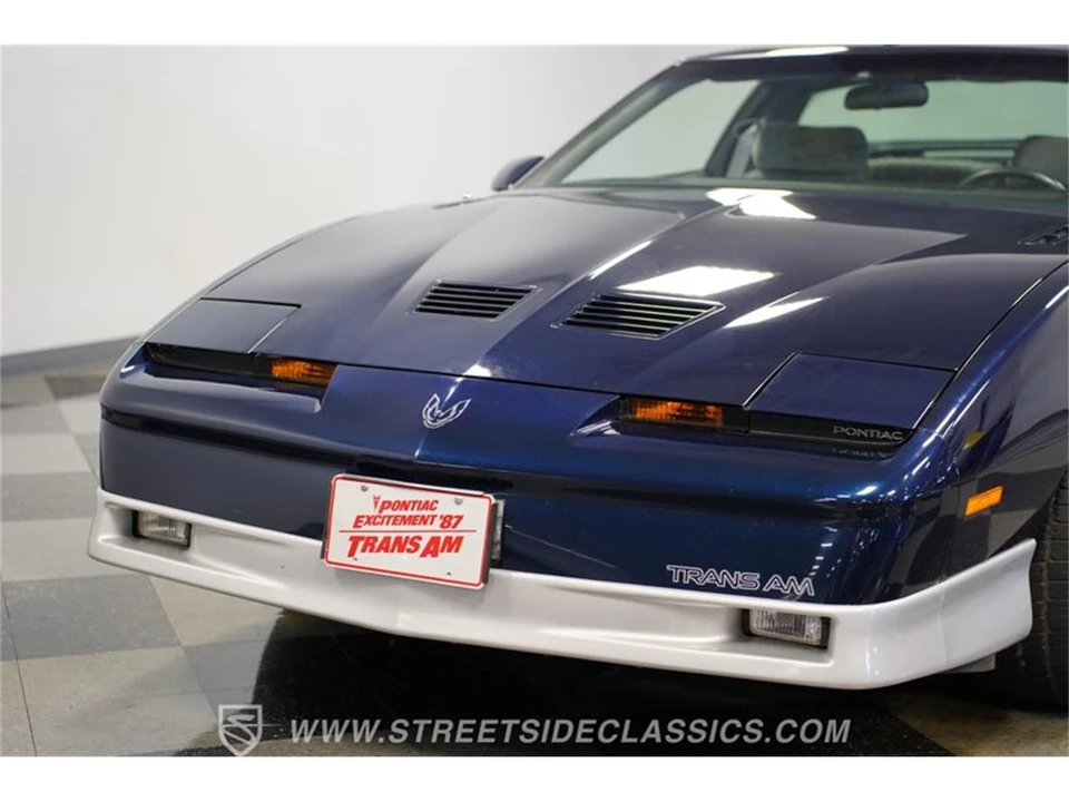 1987 Pontiac Firebird 3rd Gen - Image 18 of 31