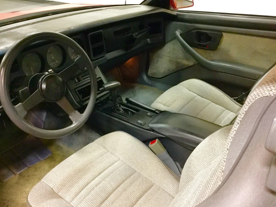 1987 Pontiac Firebird 3rd Gen - Image 4 of 11