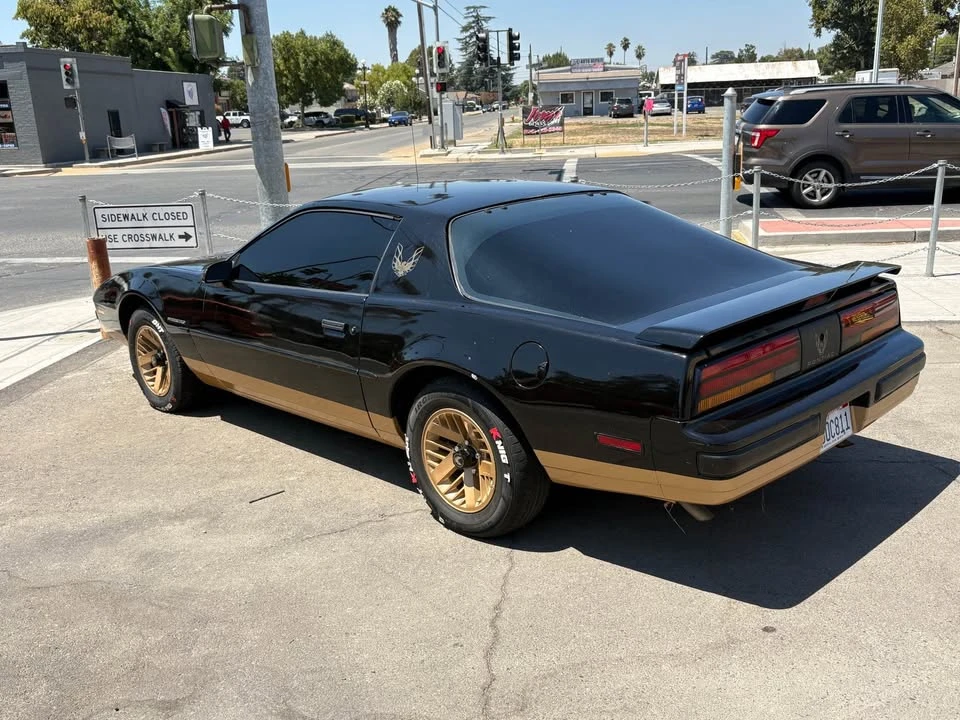 1987 Pontiac Firebird 3rd Gen - Image 4 of 7
