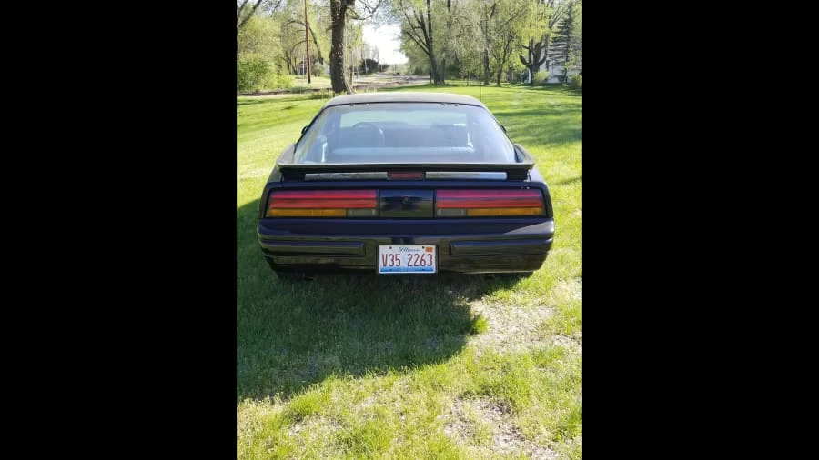 1987 Pontiac Firebird 3rd Gen - Image 7 of 8