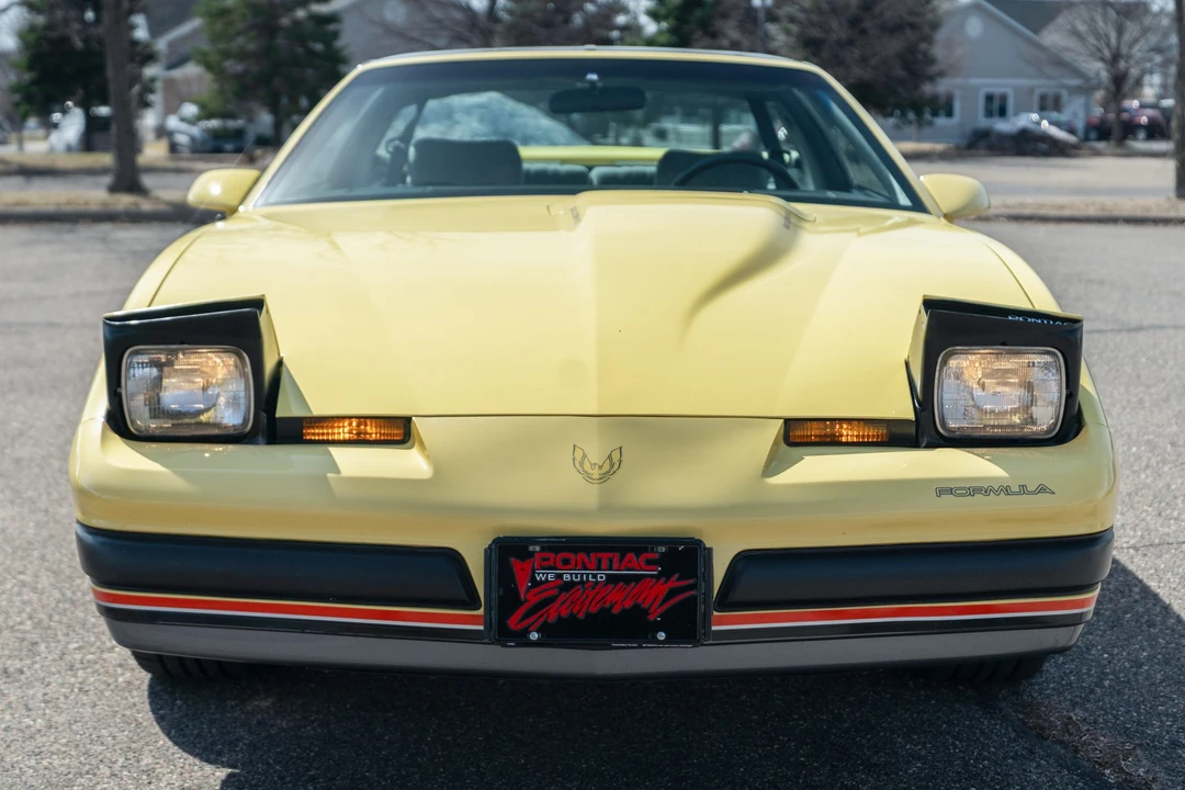 1987 Pontiac Firebird 3rd Gen - Image 10 of 31
