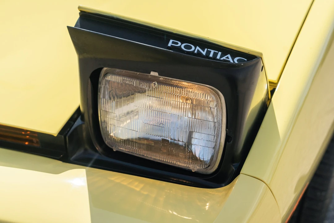 1987 Pontiac Firebird 3rd Gen - Image 12 of 31