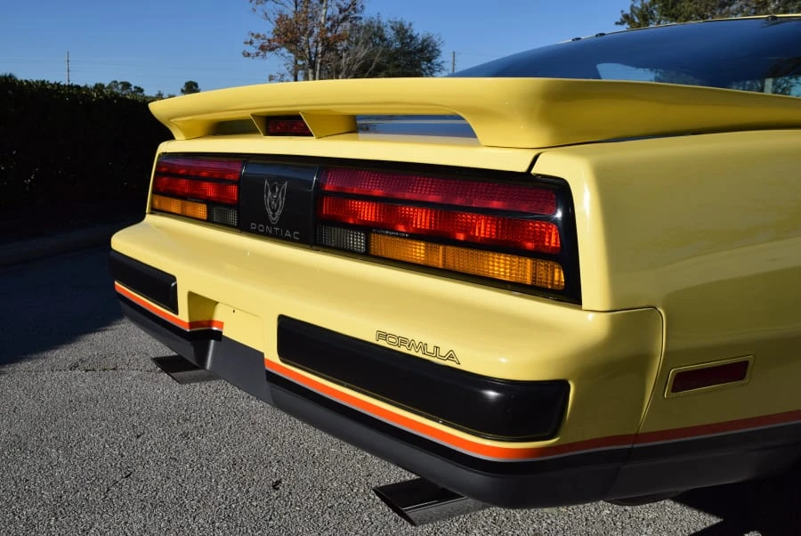 1987 Pontiac Firebird 3rd Gen - Image 6 of 10