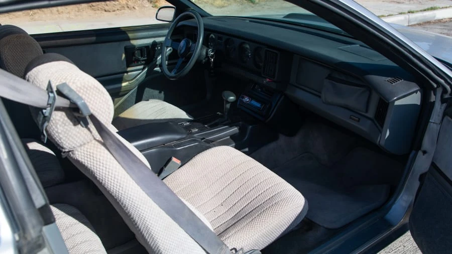 1987 Pontiac Firebird 3rd Gen - Image 5 of 12