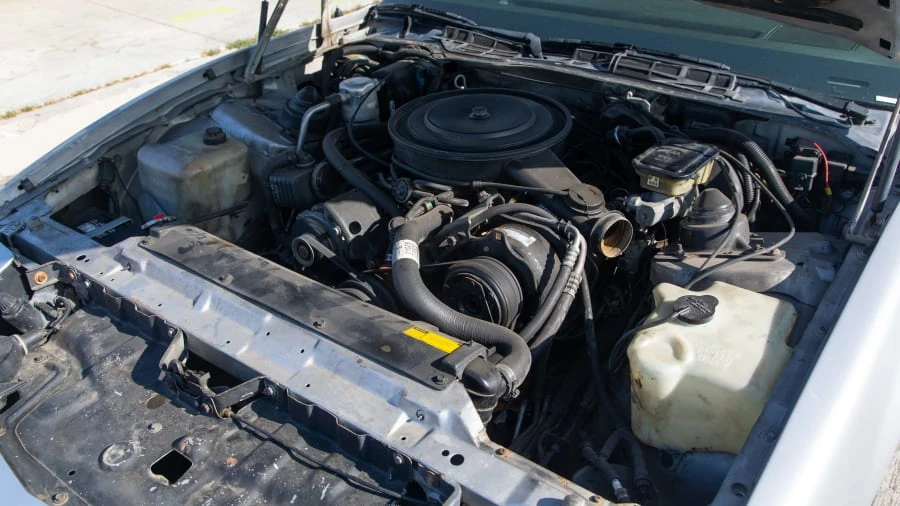 1987 Pontiac Firebird 3rd Gen - Image 6 of 12
