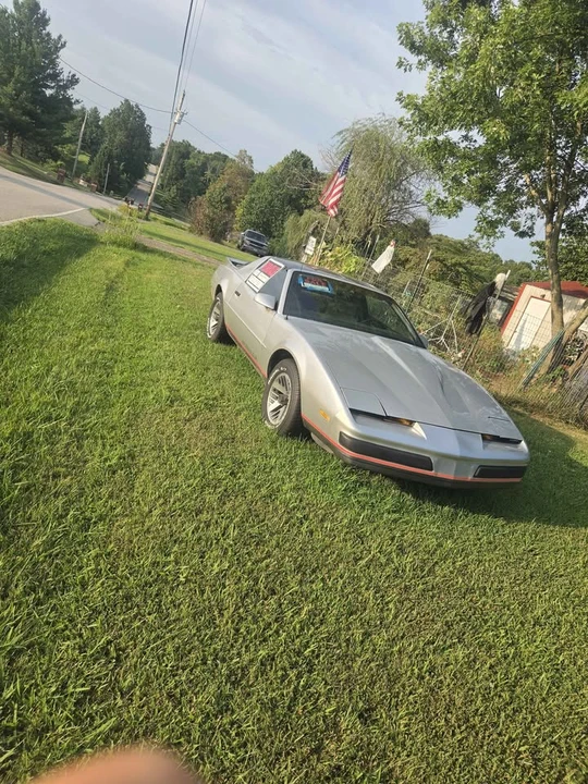 1987 Pontiac Firebird Formula 3rd Gen - Image 3 of 10