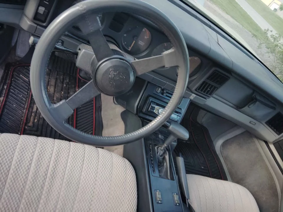 1987 Pontiac Firebird Formula 3rd Gen - Image 7 of 10