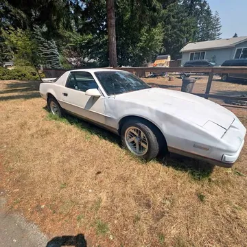 1987 Pontiac Firebird Formula Hatchback 2D
