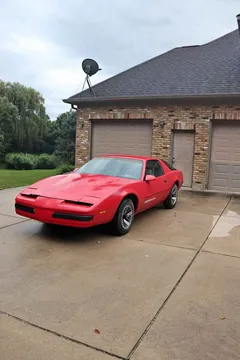 1987 Pontiac Firebird Formula Hatchback 2D