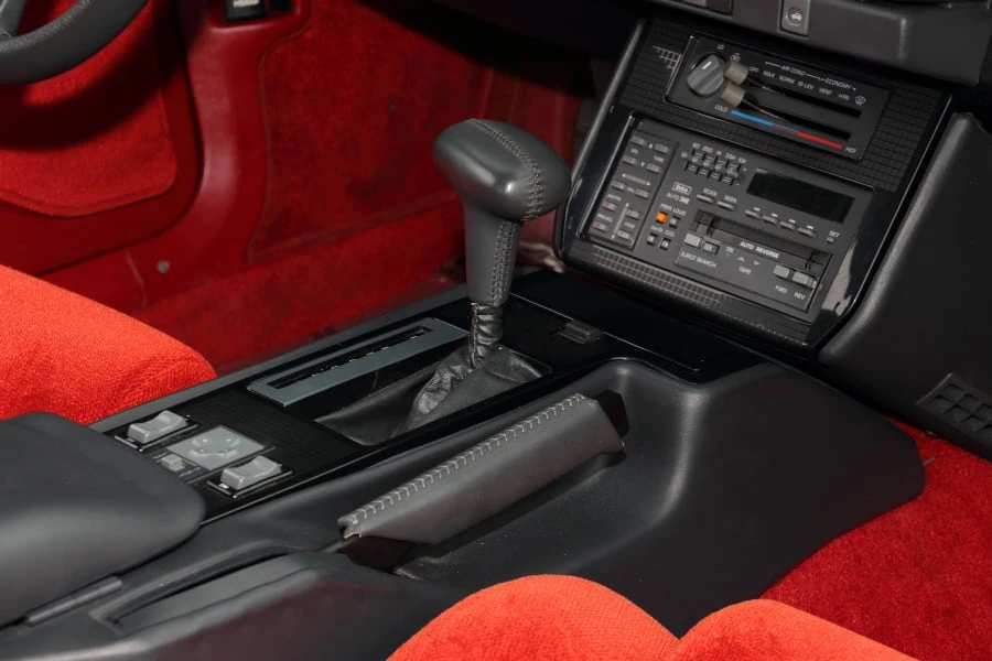 1987 Pontiac Firebird Trans Am 3rd Gen - Image 24 of 29