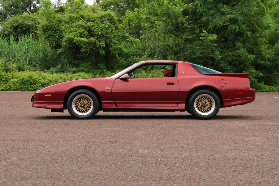 1987 Pontiac Firebird Trans Am 3rd Gen - Image 2 of 29