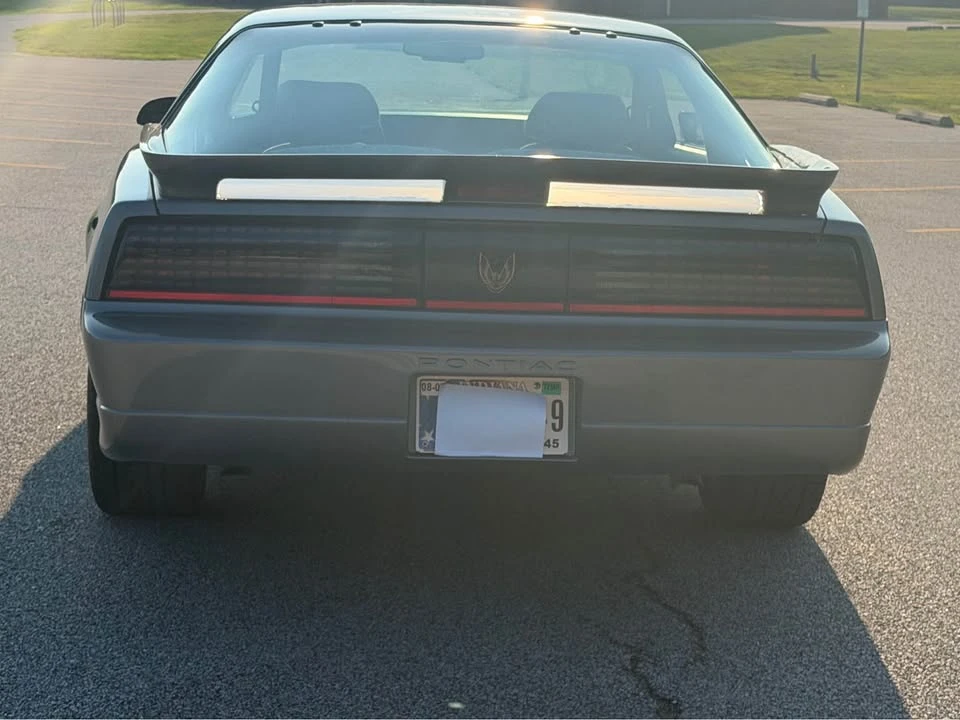 1987 Pontiac Firebird Trans Am 3rd Gen - Image 4 of 16