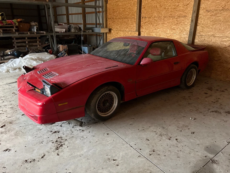 1987 Pontiac Firebird Trans Am 3rd Gen - Image 7 of 8
