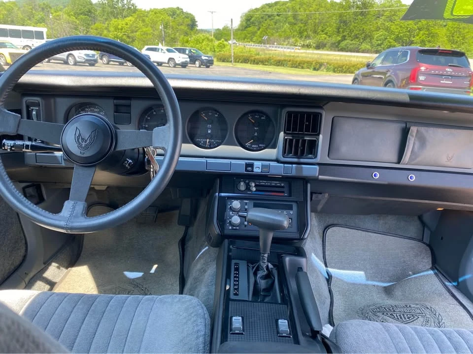 1987 Pontiac Firebird 3rd Gen - Image 8 of 12