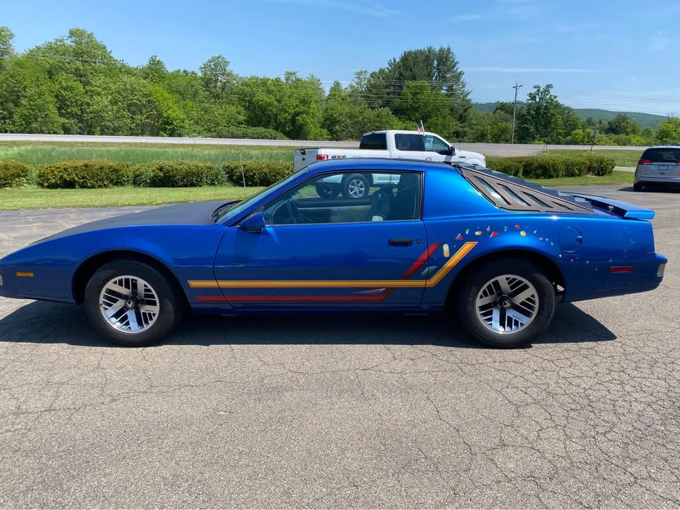 1987 Pontiac Firebird 3rd Gen - Image 3 of 12