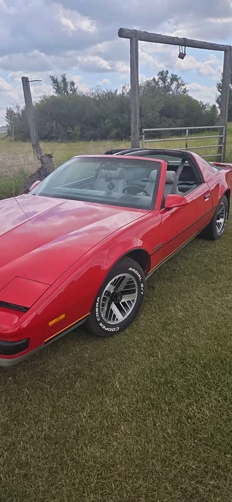 1987 Pontiac Firebird 3rd Gen - Image 4 of 6