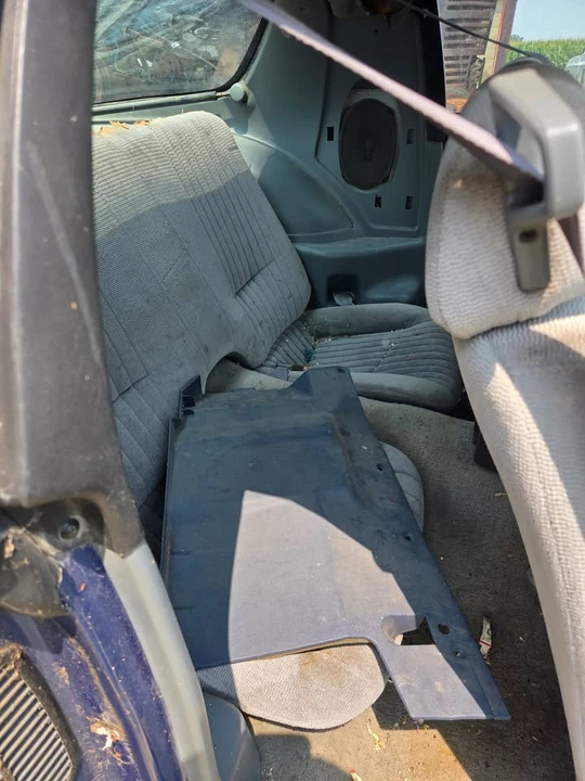 1987 Pontiac Firebird 3rd Gen - Image 5 of 9