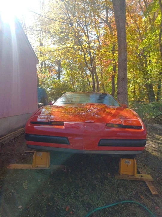 1987 Pontiac Firebird 3rd Gen - Image 3 of 5