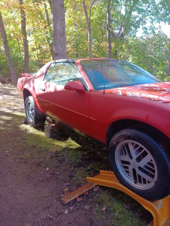 1987 Pontiac Firebird 3rd Gen - Image 4 of 5