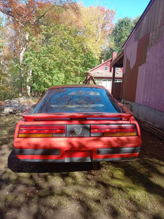 1987 Pontiac Firebird 3rd Gen - Image 2 of 5