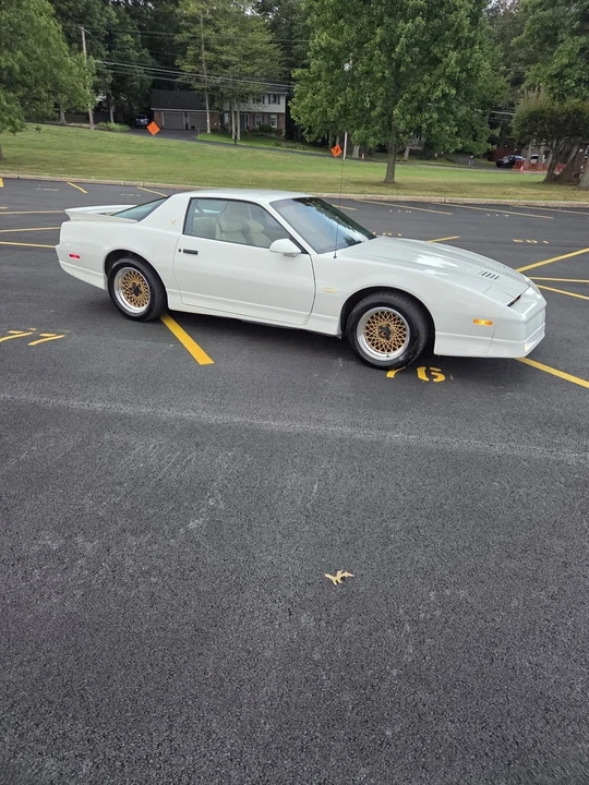1987 Pontiac Firebird Trans Am 3rd Gen - Image 2 of 21