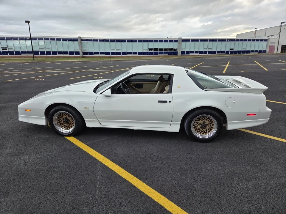 1987 Pontiac Firebird Trans Am 3rd Gen - Image 8 of 21