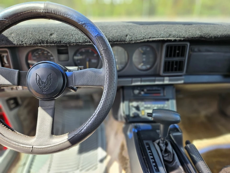 1987 Pontiac Firebird Trans Am 3rd Gen - Image 10 of 19