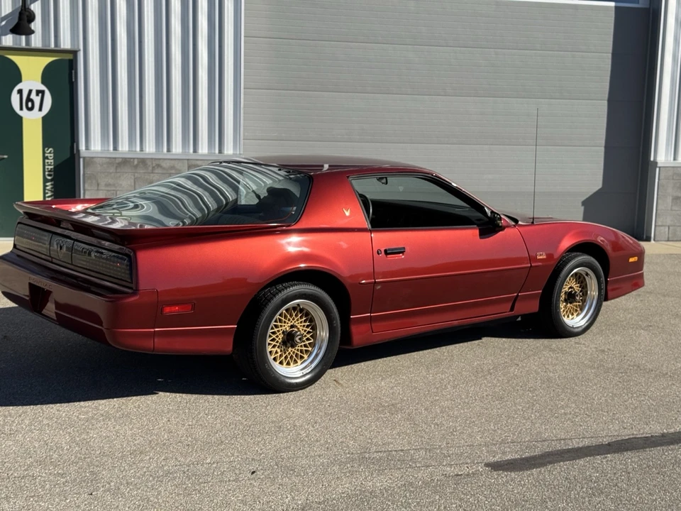 1987 Pontiac Firebird Trans Am 3rd Gen - Image 4 of 21