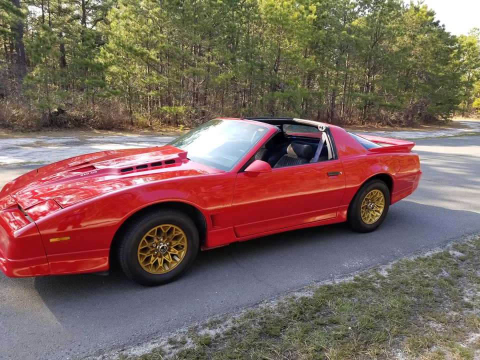 1987 Pontiac Firebird Trans Am 3rd Gen - Image 9 of 31