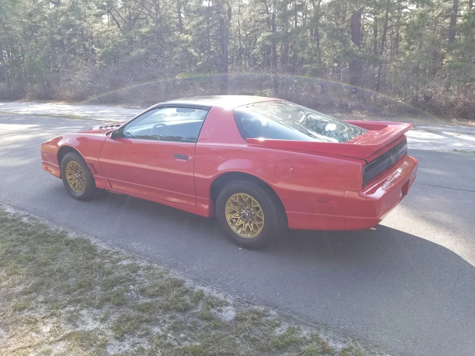1987 Pontiac Firebird Trans Am 3rd Gen - Image 11 of 31