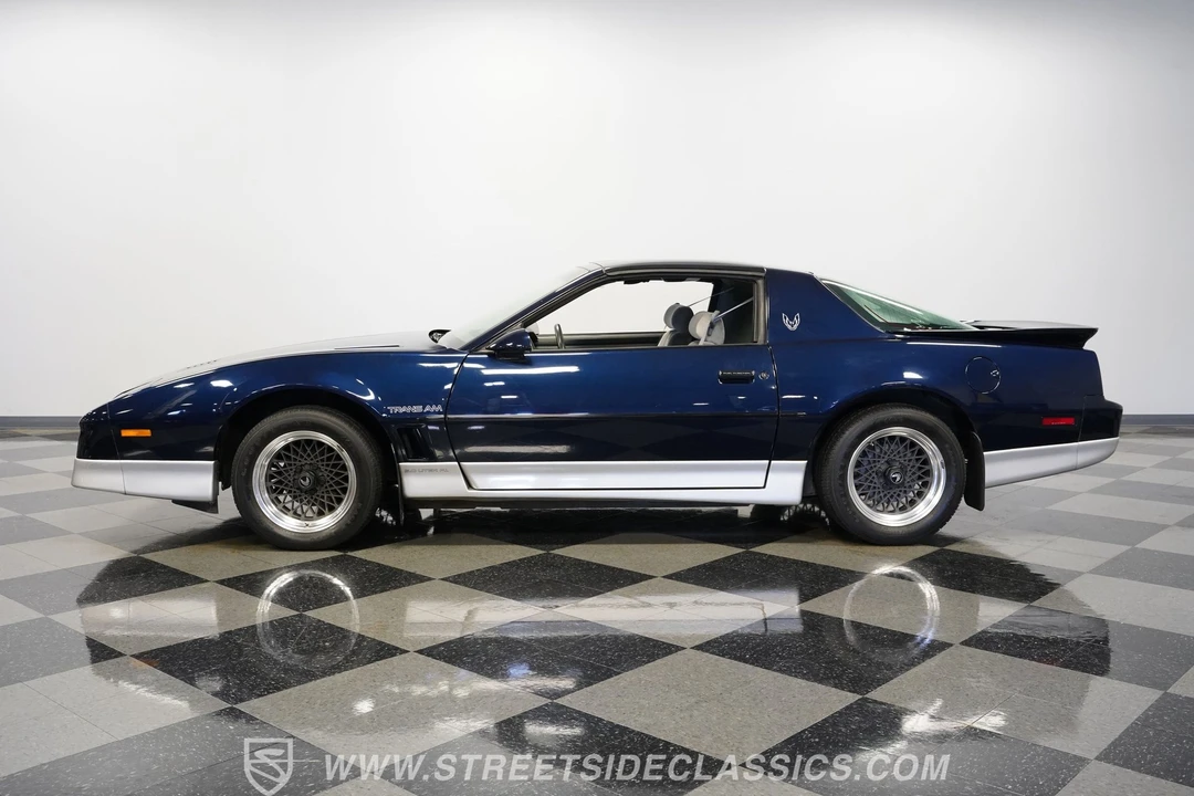 1987 Pontiac Firebird Trans Am 3rd Gen - Image 2 of 31