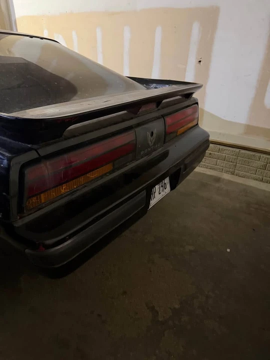 1987 Pontiac Firebird Trans Am 3rd Gen - Image 6 of 10