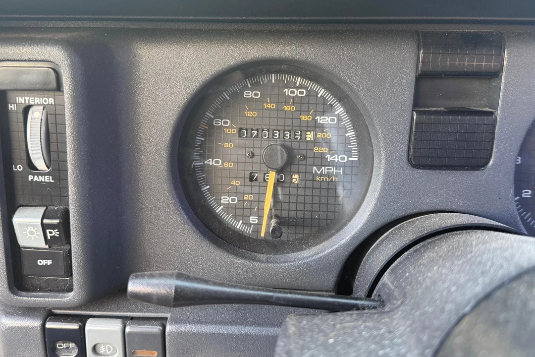 1987 Pontiac Firebird Trans Am 3rd Gen - Image 27 of 31