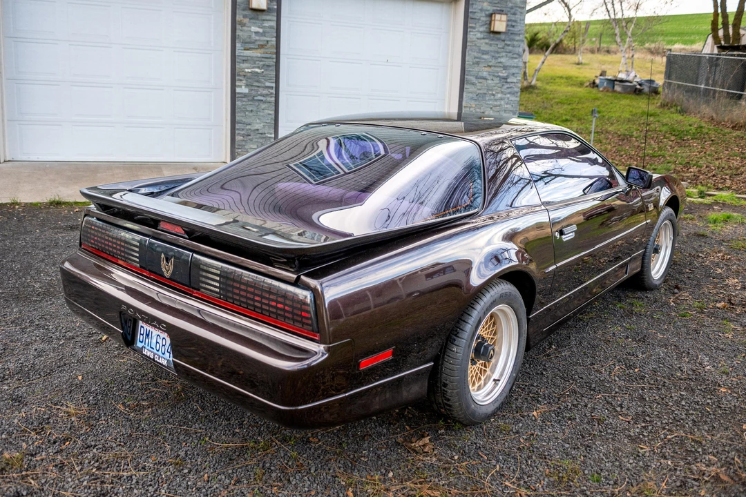 1987 Pontiac Firebird Trans Am 3rd Gen - Image 10 of 31