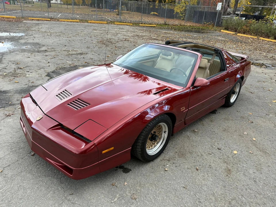 1987 Pontiac Firebird Trans Am 3rd Gen - Image 13 of 31