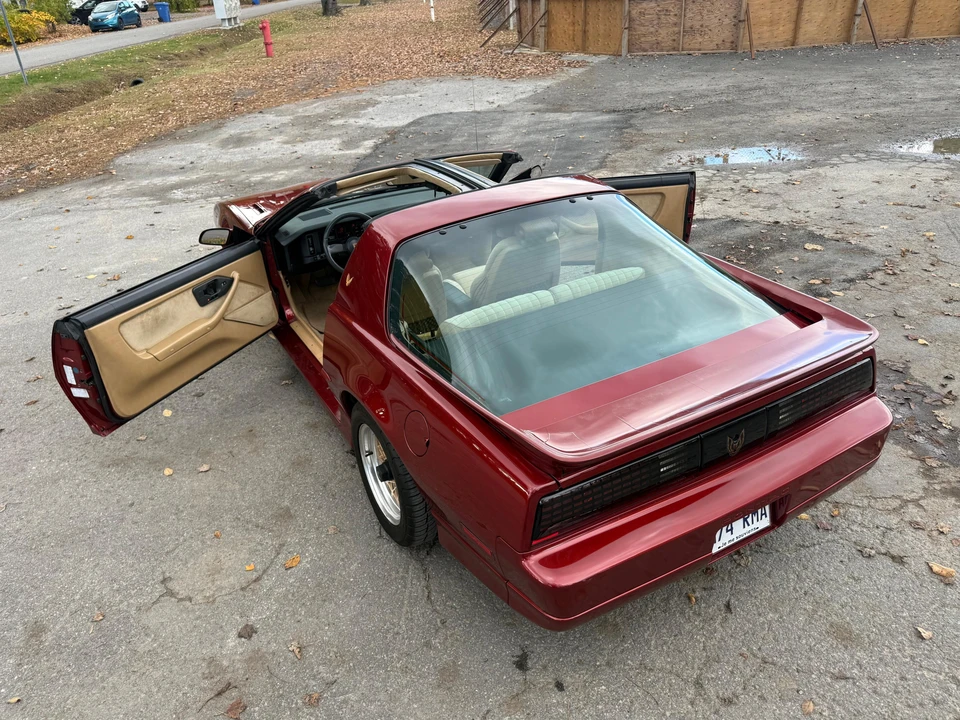 1987 Pontiac Firebird Trans Am 3rd Gen - Image 17 of 31