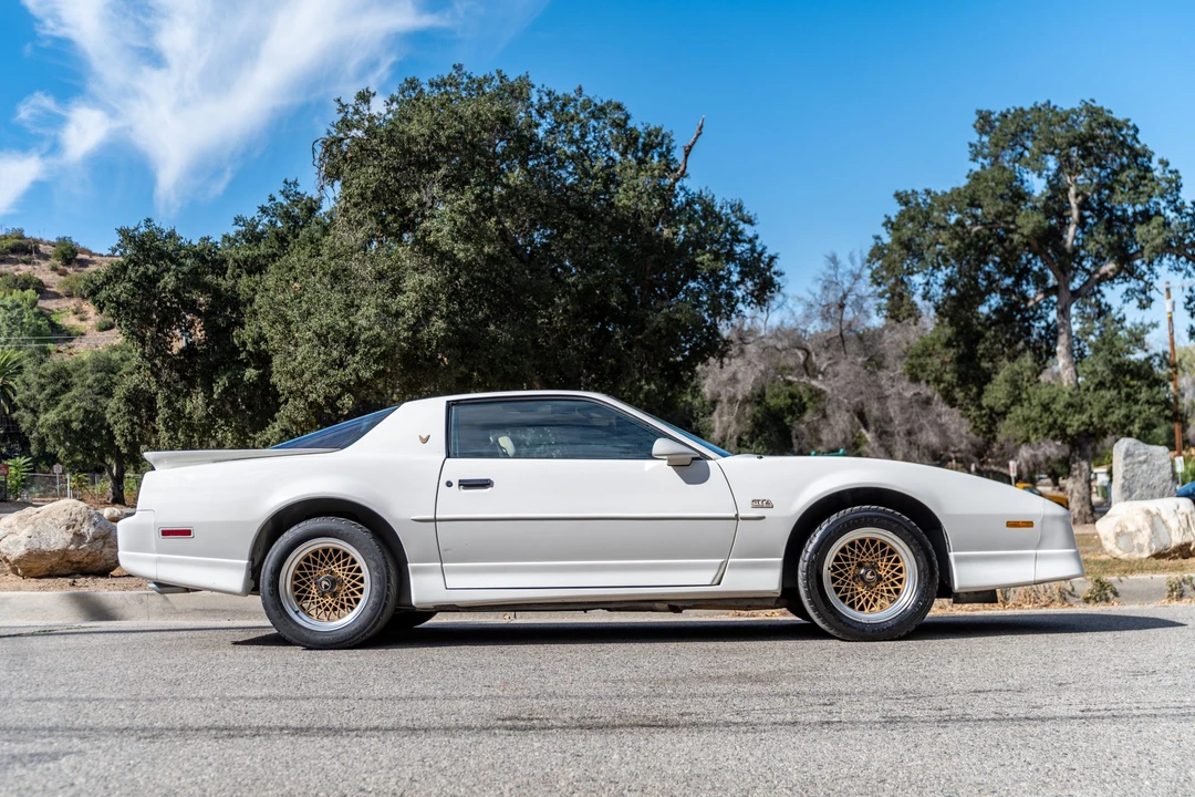 1987 Pontiac Firebird Trans Am 3rd Gen - Image 12 of 31