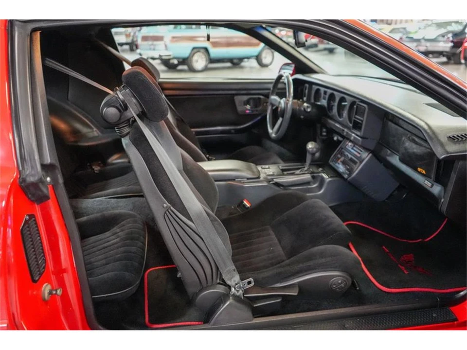 1987 Pontiac Firebird Trans Am 3rd Gen - Image 23 of 31